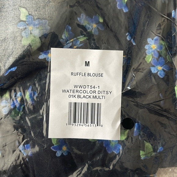 0307 - WEWOREWHAT Ruffle Blouse Watercolor Ditsy Black Medium $49 - Picture 4 of 5